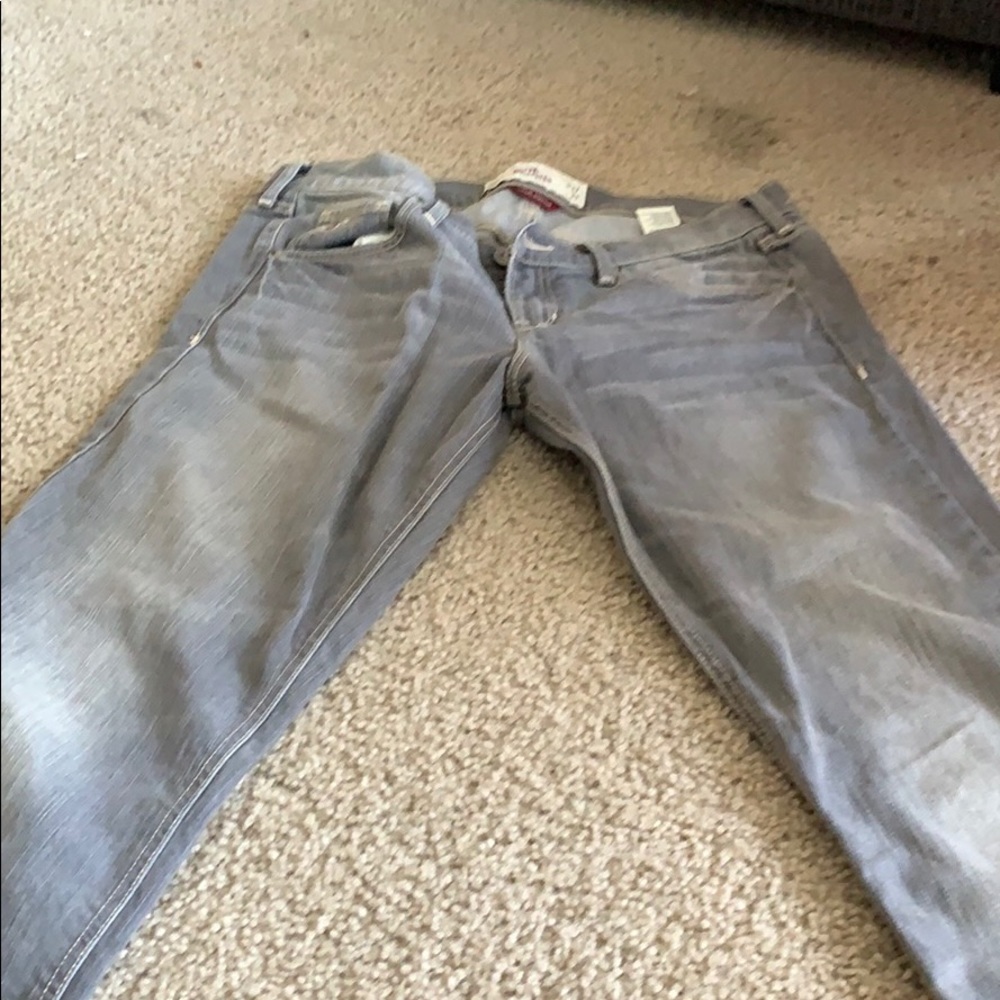 Hollister jeans